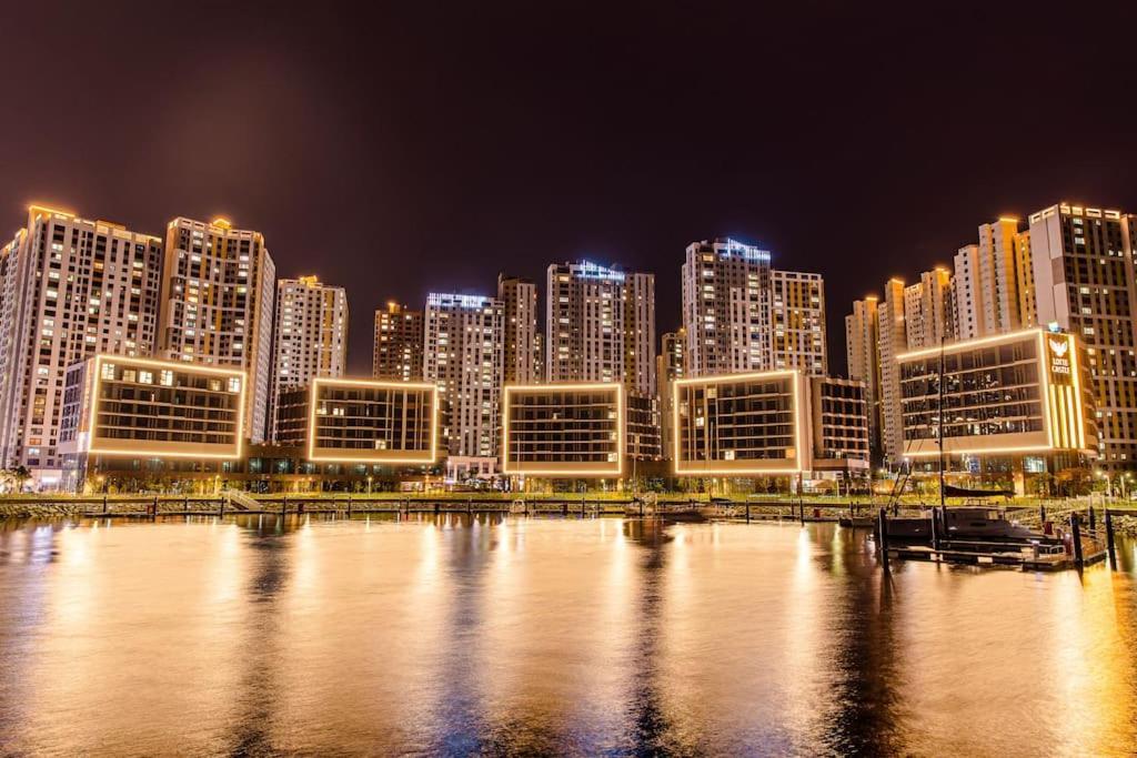 The Castle Ocean Suite Yeosu Exterior foto